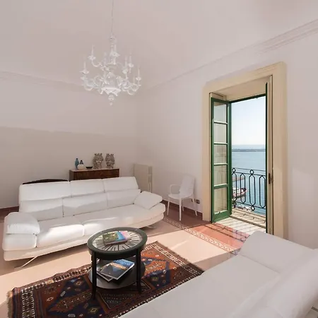 Apartment Duomo Seaside Deluxe By Ortigia