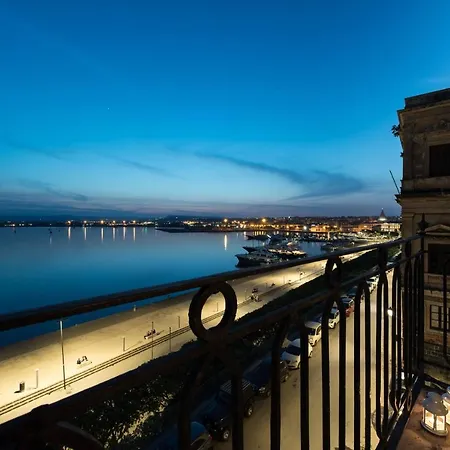 Duomo Seaside Deluxe By Ortigia * Syracuse